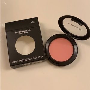 BRAND NEW MAC blush